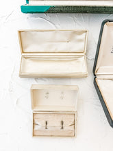 Load image into Gallery viewer, Vintage Jewelry Boxes