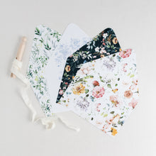Load image into Gallery viewer, Set of 8 Custom Patterned Envelope Liners