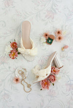 Load image into Gallery viewer, "Airlie Gardens" Hand Painted Styling Mat for Photographers 24x36