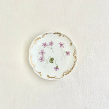 Load image into Gallery viewer, Assorted Vintage Ring Dishes