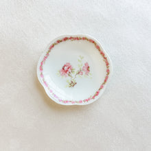 Load image into Gallery viewer, Small Antique Trinket or Ring Dish