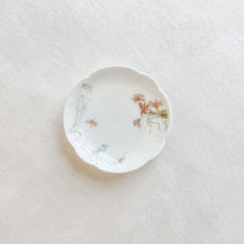 Load image into Gallery viewer, Small Antique Trinket or Ring Dish