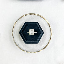 Load image into Gallery viewer, Black and White Styling Kit for Photographers