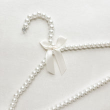 Load image into Gallery viewer, Pearl Wedding Dress Hanger