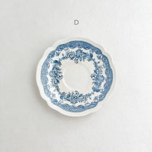 Load image into Gallery viewer, Vintage Blue Trinket Dishes