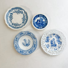 Load image into Gallery viewer, Vintage Blue Trinket Dishes