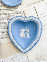 Load image into Gallery viewer, Blue Wedgwood Decor Pieces