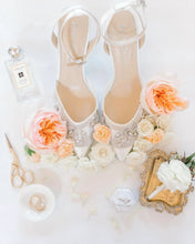 Load image into Gallery viewer, Cream Suede | Rollable Double Sided Flat Lay Styling Mat for Photographer