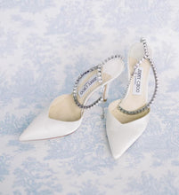 Load image into Gallery viewer, French Toile | Linen Styling Mat- Rollable and Double Sided Flat Lay Styling Mat for Photographers