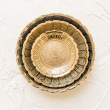 Load image into Gallery viewer, Gold Etched Nesting Bowls for Rings Flat Lays for Photographers Wedding Details