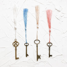 Load image into Gallery viewer, Set of 4 Vintage Skeleton Keys with Tassels for Home Decor, Styling, Photography Props or Flat Lays