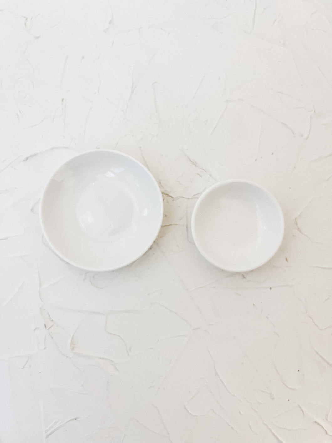 Set of 2 White Nesting Bowls