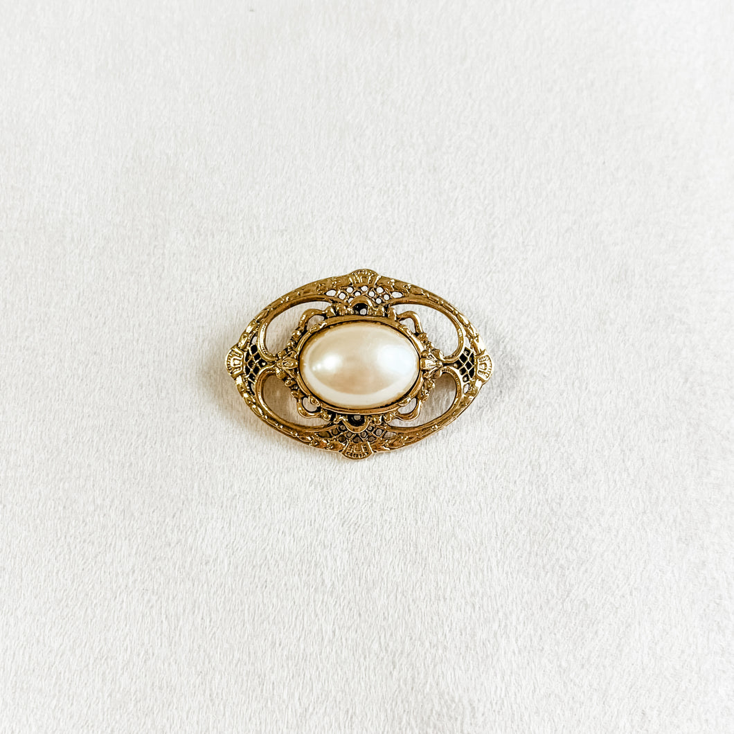 Vintage Victorian Style Gold and Pearl Brooch