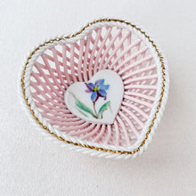 Load image into Gallery viewer, Woven Heart Trinket Dish
