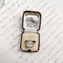 Load image into Gallery viewer, Antique Ring Box from London
