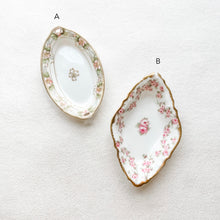 Load image into Gallery viewer, Small Floral Oval and Diamond Trinket Dishes
