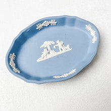 Load image into Gallery viewer, Blue Oval Wedgwood Dish
