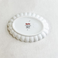 Load image into Gallery viewer, English Spode Oval Trinket Dish

