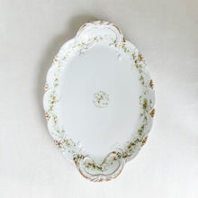 Load image into Gallery viewer, English Garden Painted Tray
