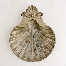 Load image into Gallery viewer, Vintage Silver Shell Dish
