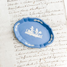 Load image into Gallery viewer, Petite Blue Oval Wedgwood Tray
