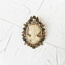 Load image into Gallery viewer, Vintage Style Cameo Brooch and Pendants

